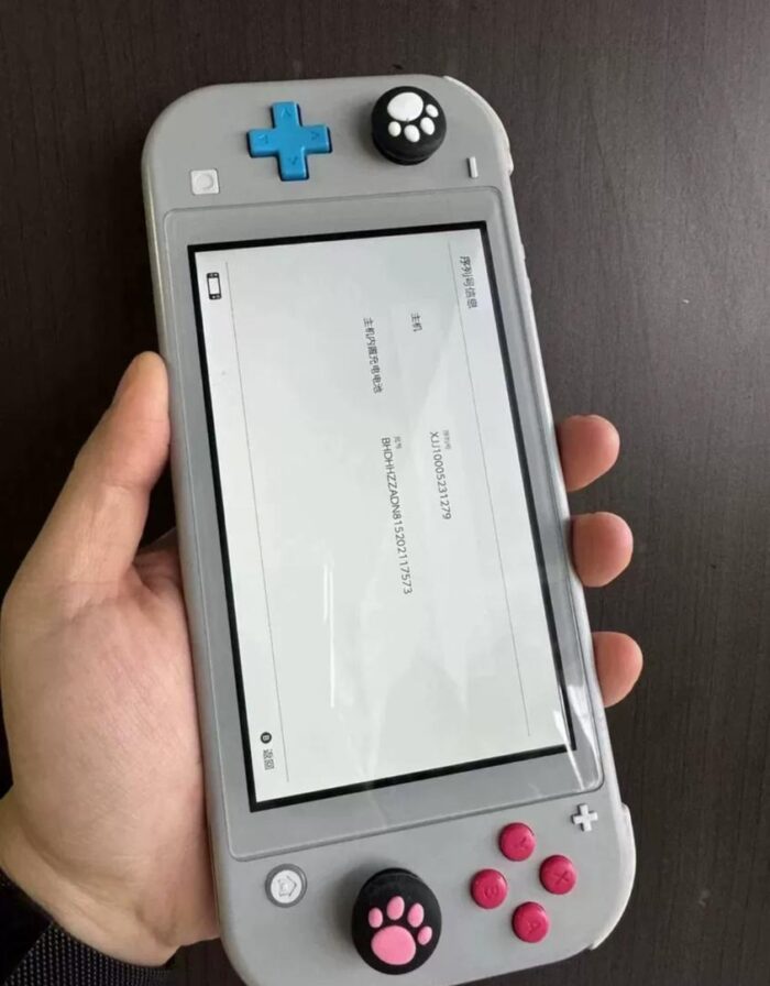 Nintendo Switch OLED - Image 2