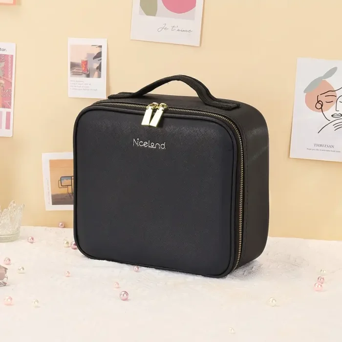 MAKEUP BAG WITH LED MIRROR - Image 3
