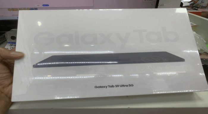REPLICA PHONES & TABLET - Image 3