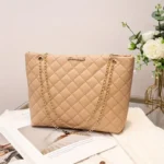 1pc Quilted Synthetic Tote Bag with Golden-Tone Chain Strap - Image 3