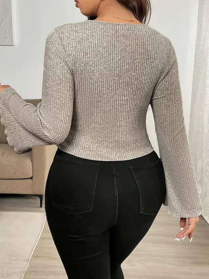Plus Size Women'S Elegant Twist Knot Detail Long Sleeve Top - Image 2