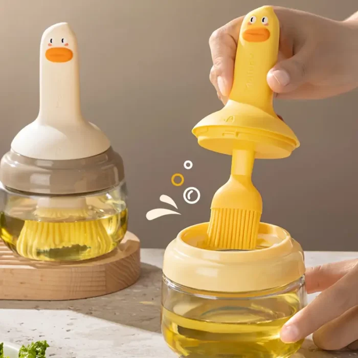 1pc Cartoon Duck-Shaped Barbecue Oil Bottle - Image 1